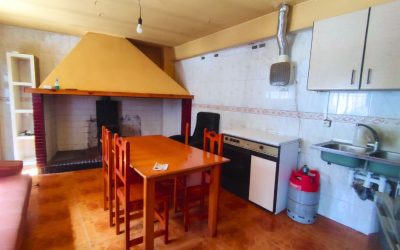 Casa con terraza y acceso a dos calles | REF. 343 | 90.000€
